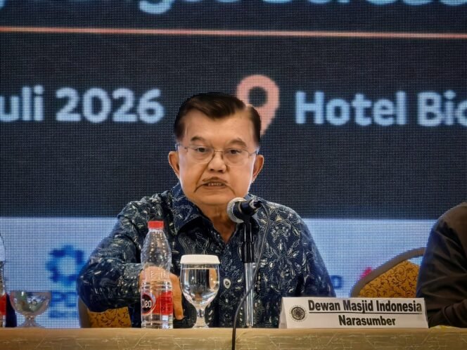 
					Jusuf Kalla Minta Negara Islam Bersatu Redam Konflik Timur Tengah Lewat Dialog