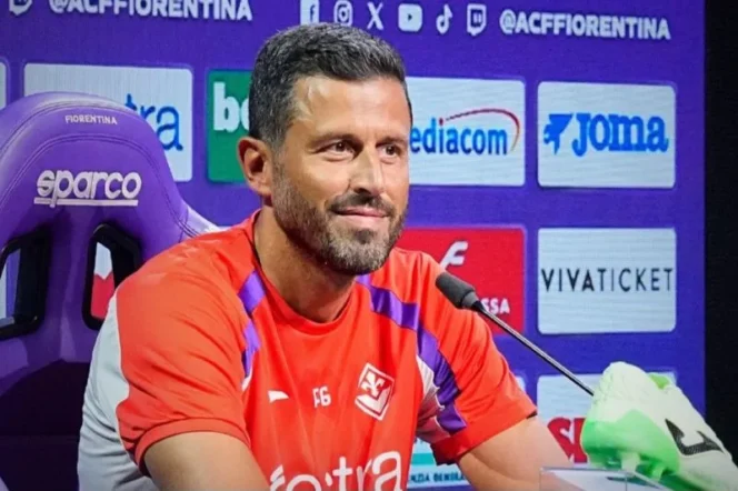 
					Awal Musim Buruk, Fiorentina Resmi Pecat Fabio Grosso dari Kursi Pelatih