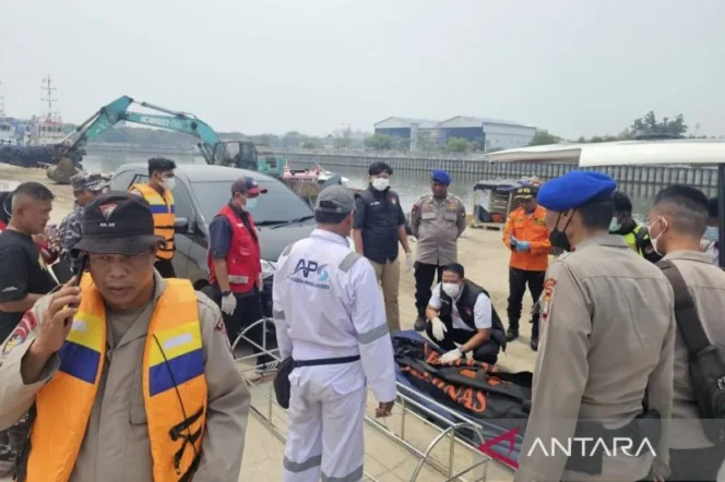 
					ABK Tongkang OB AS Power 7 Ditemukan Tewas di Perairan Marunda, Polisi Selidiki Kecelakaan Kerja