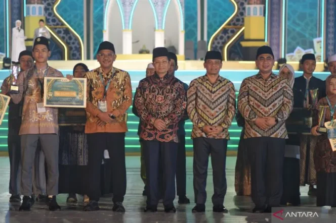 
					Kalimantan Timur Sukses Raih Gelar Juara Umum MTQ Nasional XXXI di Semarang