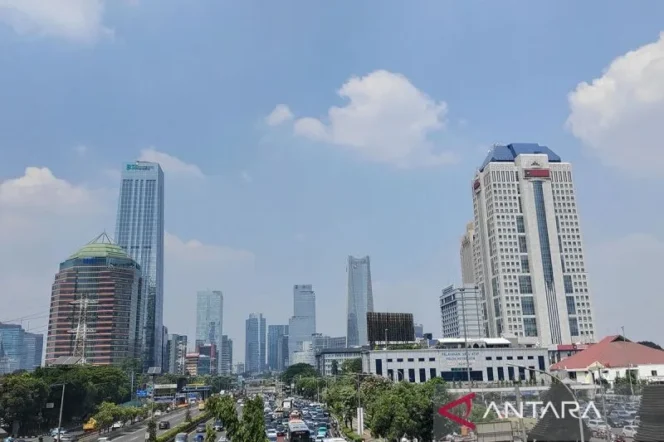 
					BMKG Prakirakan Cuaca Jabodetabek Berawan, Tangerang Diminta Waspadai Angin Kencang