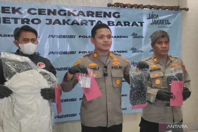 
					Tragis, Mahasiswi Tewas Usai Dicekoki Ekstasi oleh Rekannya Saat Pesta Karaoke di PIK