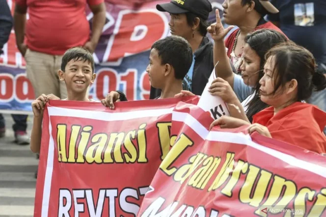 
					Polda Metro Jaya Perkuat Edukasi ke Sekolah Guna Cegah Anak Terlibat Kerusuhan