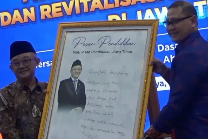 
					Mendikdasmen Nilai Dana BOS Saat Ini Cukup untuk Dukung Program Sekolah Gratis