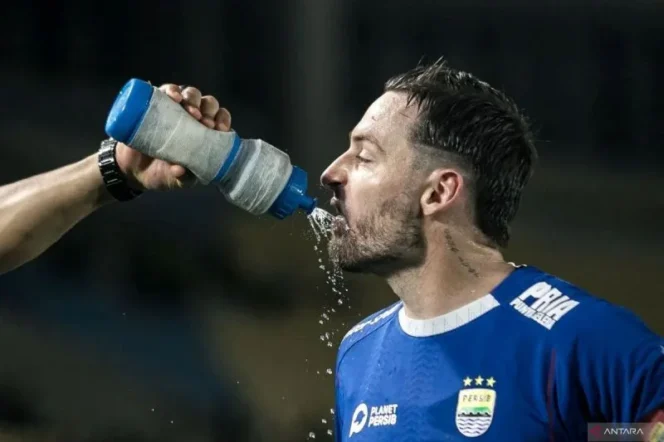 
					Marc Klok Pastikan Persib Bandung Siap Tempur Lawan FC Seoul di ACL II