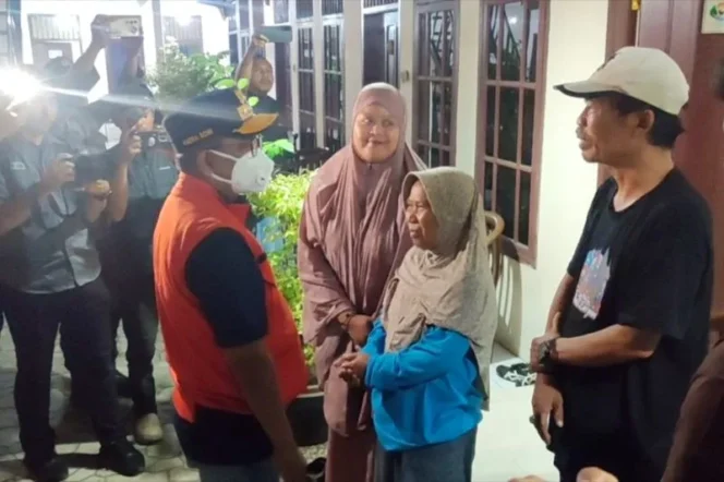
					Keluarga Penumpang Speedboat Arupadhatu 1 Minta Pencarian di Selat Sunda Diperpanjang