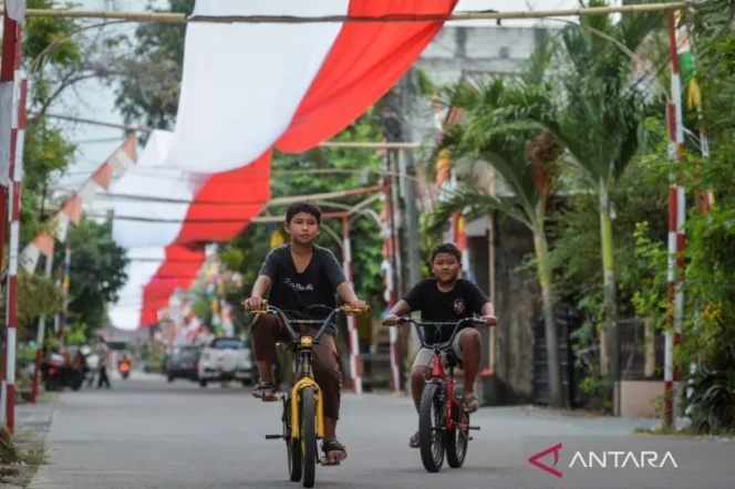 
					Evolusi Kultur Bersepeda di Indonesia: Dari Moda Transportasi hingga Gaya Hidup Digital