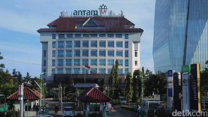 
					Kinerja Keuangan Kinclong, Antam Cetak Laba Bersih Rp6,91 Triliun di Semester I-2026
