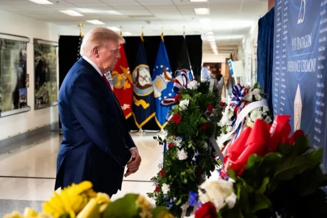 
					Donald Trump Dukung Irlandia Bersatu dalam Kunjungan Bisnis ke Irlandia